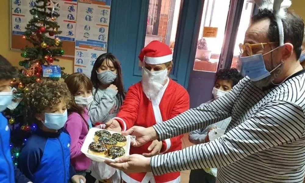 Kάλαντα στα Ελληνικά για τους μαθητές του Πολιτιστικού Κέντρου Καϊρου